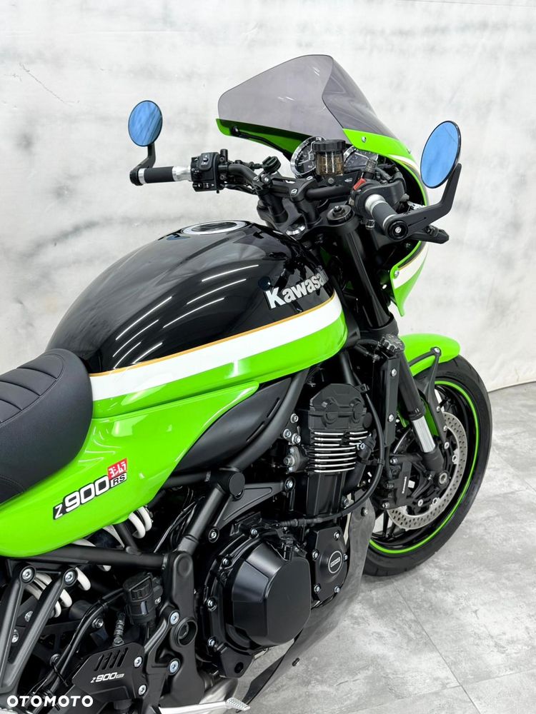 Kawasaki Z 900 RS - 11