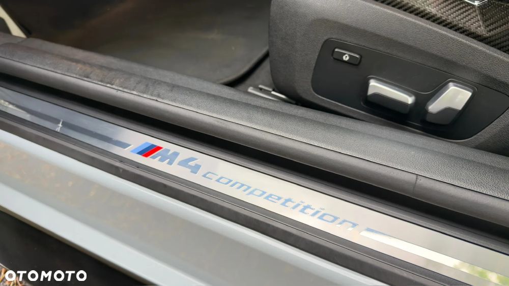 BMW M4 Competition M xDrive sport - 26