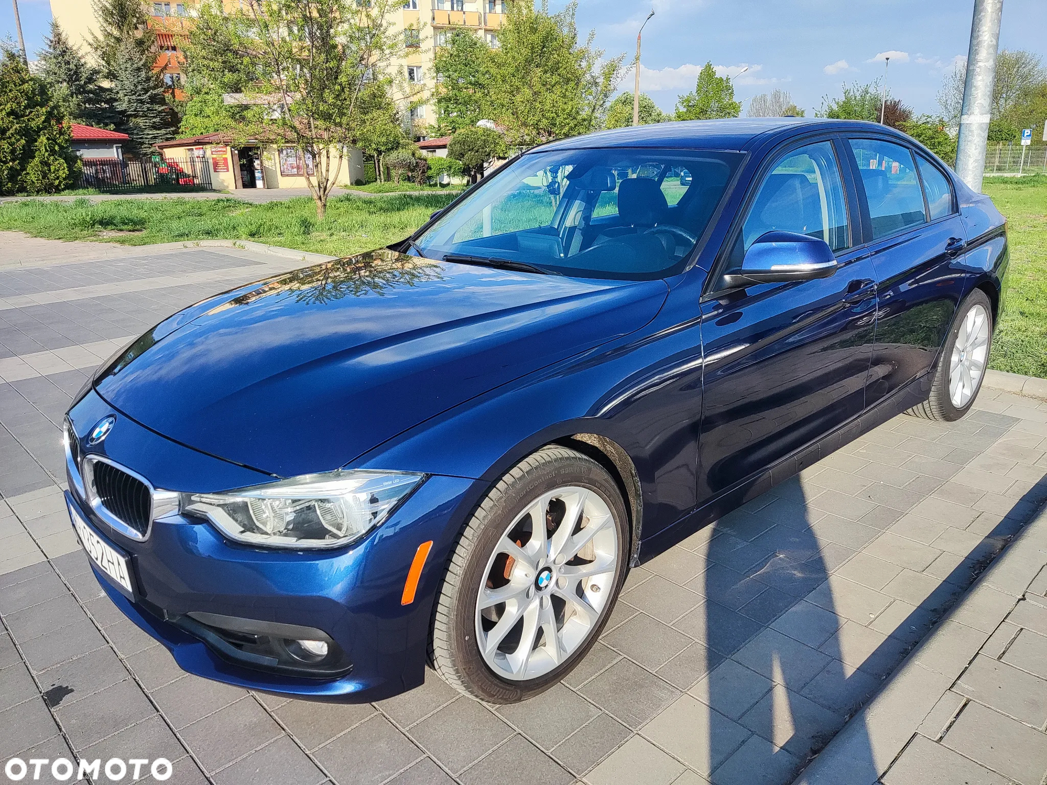 BMW Seria 3 320i - 6