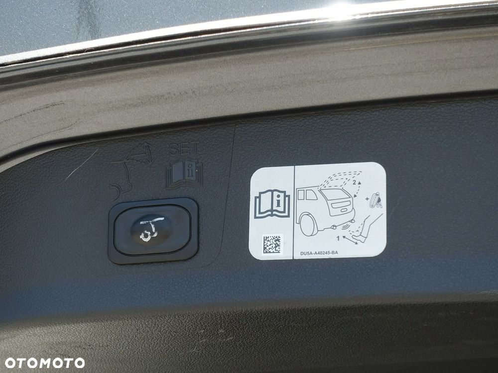 Ford Kuga 2.0 TDCi AWD ST-Line - 31