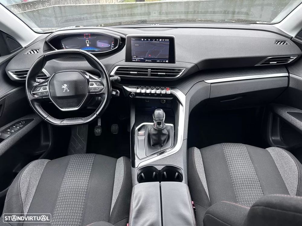 Peugeot 5008 1.2 PureTech Allure Pack - 36