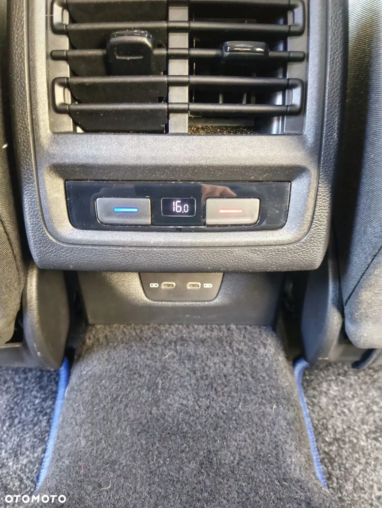 Volkswagen Golf 2.0 TDI Style DSG - 25