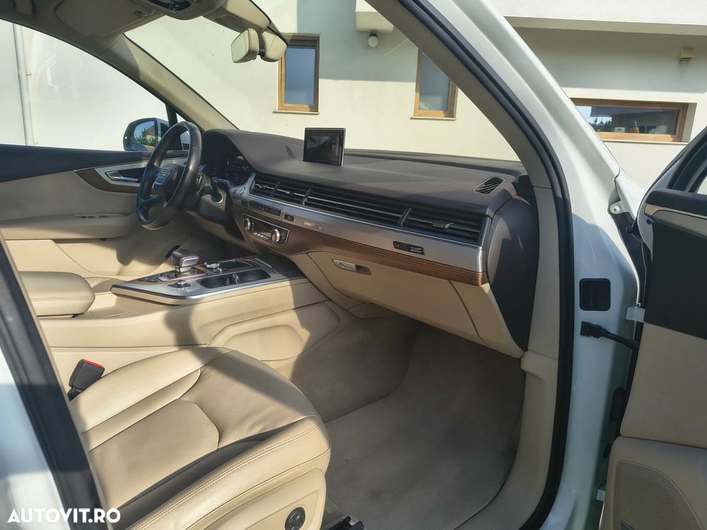 Audi Q7 3.0 TDI Quattro Tiptronic - 8