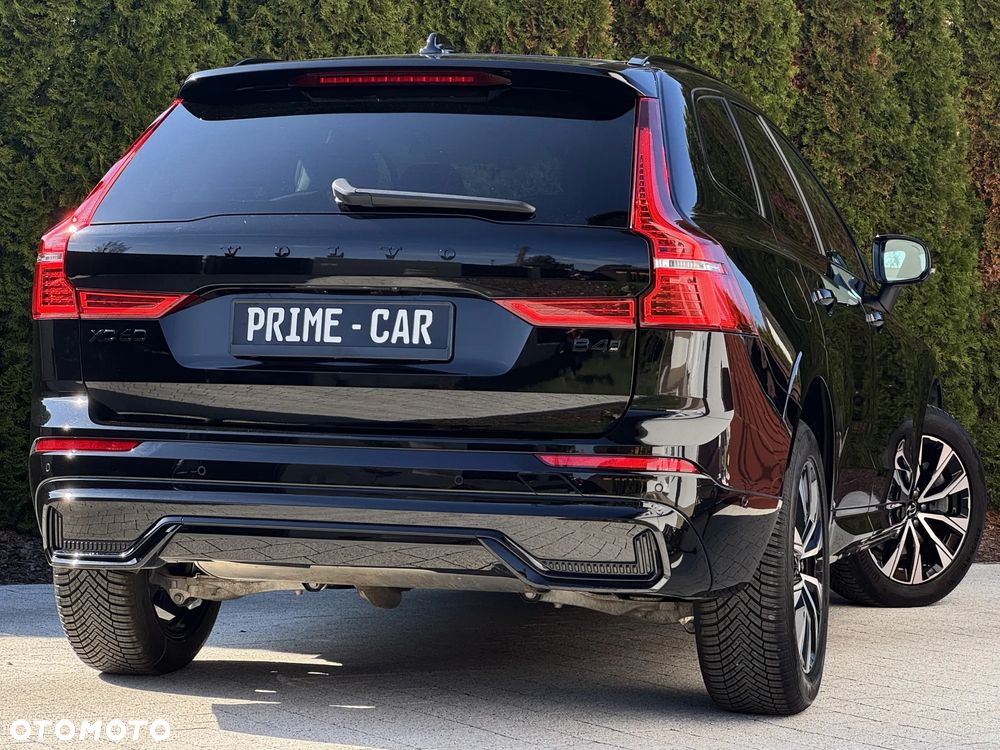 Volvo XC 60 B4 D AWD Plus Dark - 5