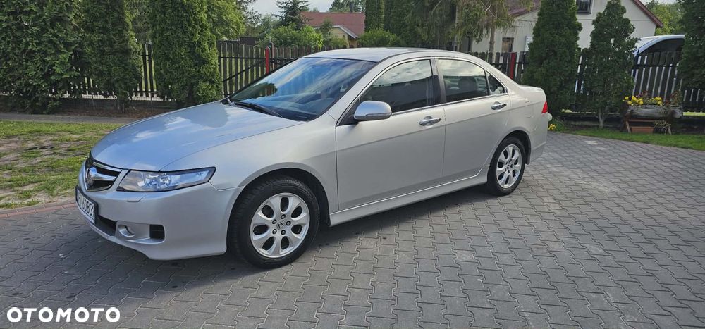 Honda Accord 2.2i-CTDi Executive - 1