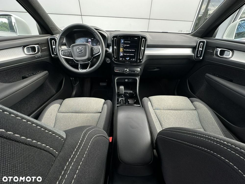 Volvo XC 40 - 19