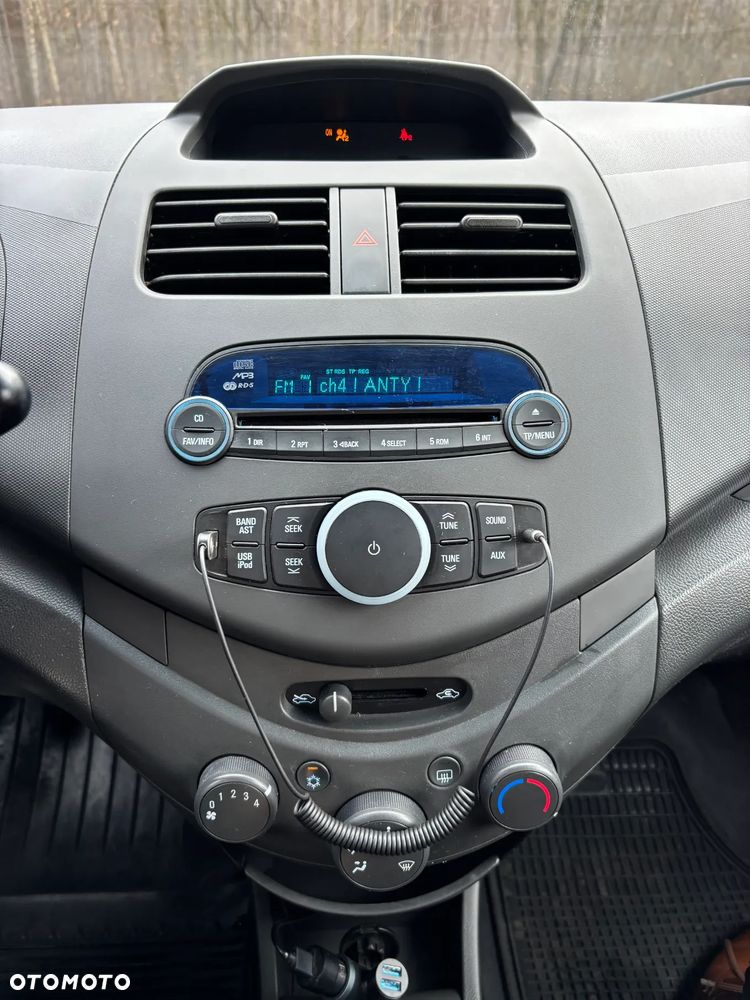 Chevrolet Spark 1.0 Base+ - 6