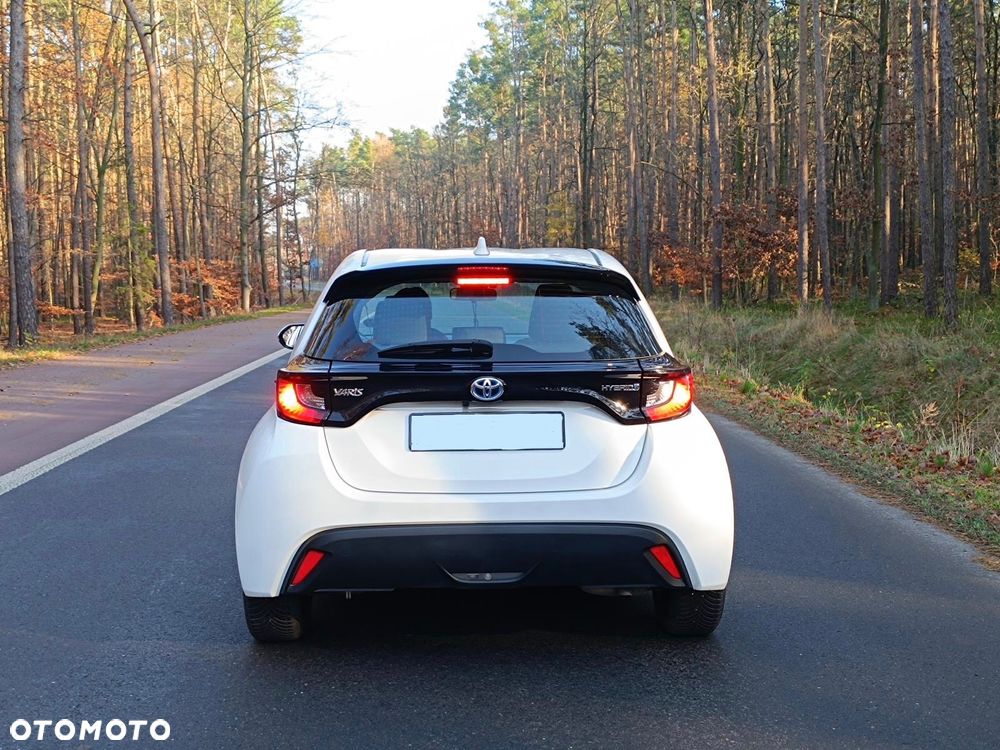 Toyota Yaris Hybrid 1.5 Comfort - 4