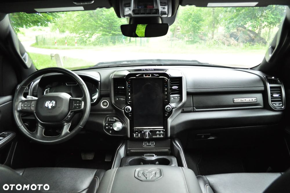 RAM 1500 5.7 Crew Cab Longbed Laramie Sport - 11