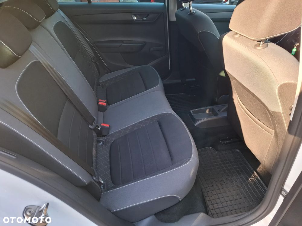 Skoda Fabia 1.0 TSI Ambition - 25
