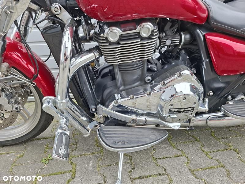 Triumph Thunderbird - 5