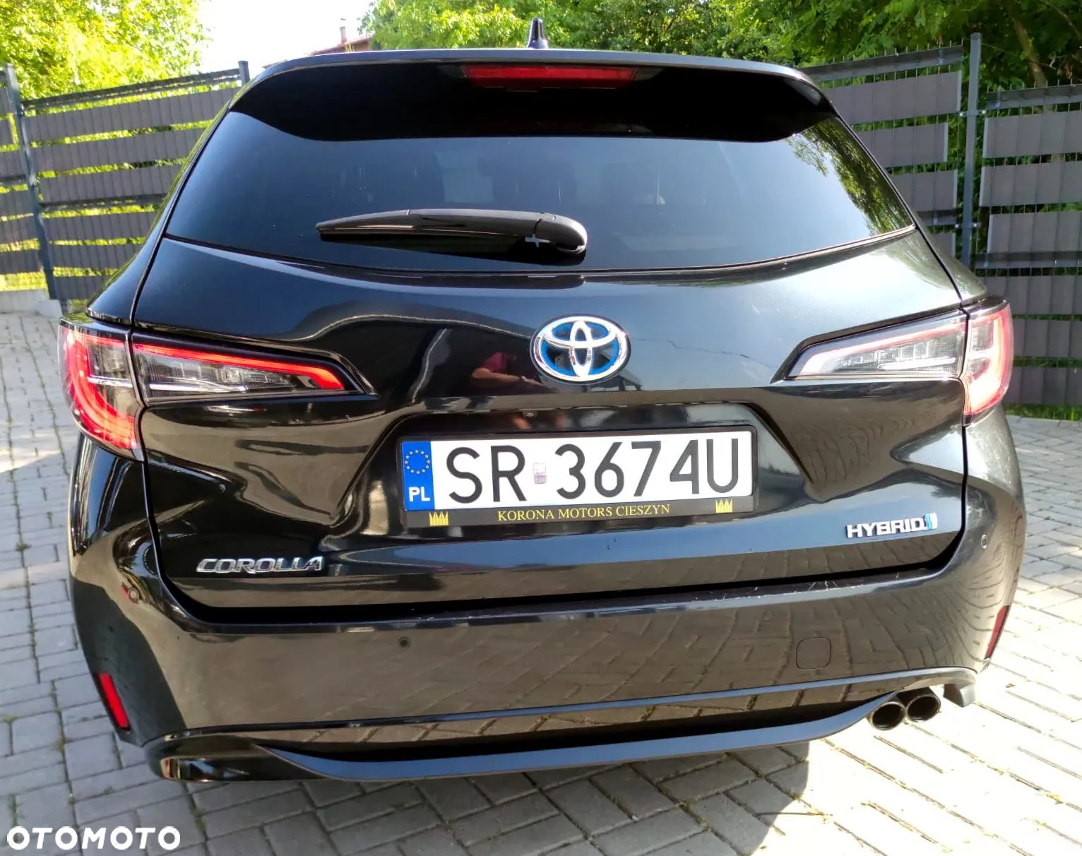 Toyota Corolla 2.0 Hybrid Executive - 9