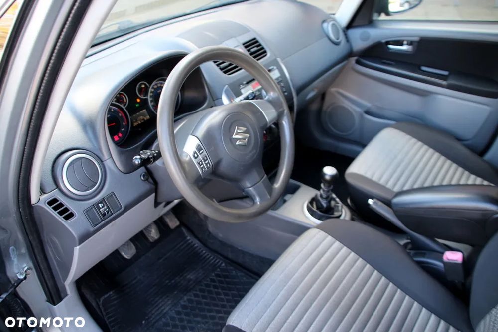 Suzuki SX4 2.0 DDiS Explore 4WD - 21
