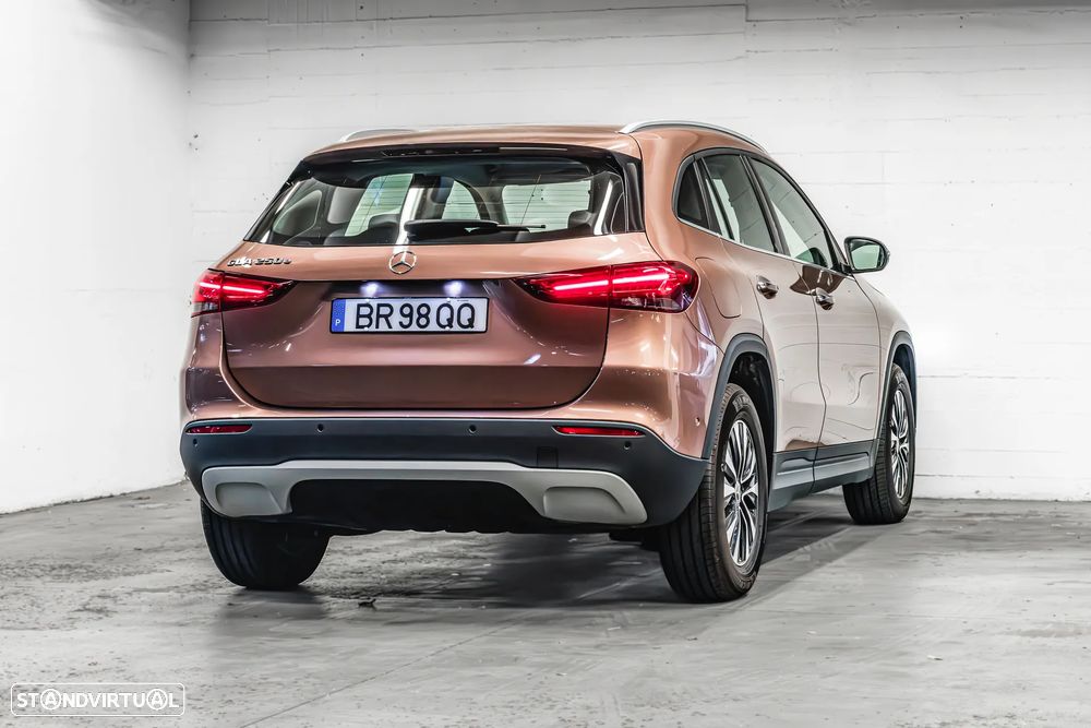 Mercedes-Benz GLA 250 e 8G-DCT Progressive - 7