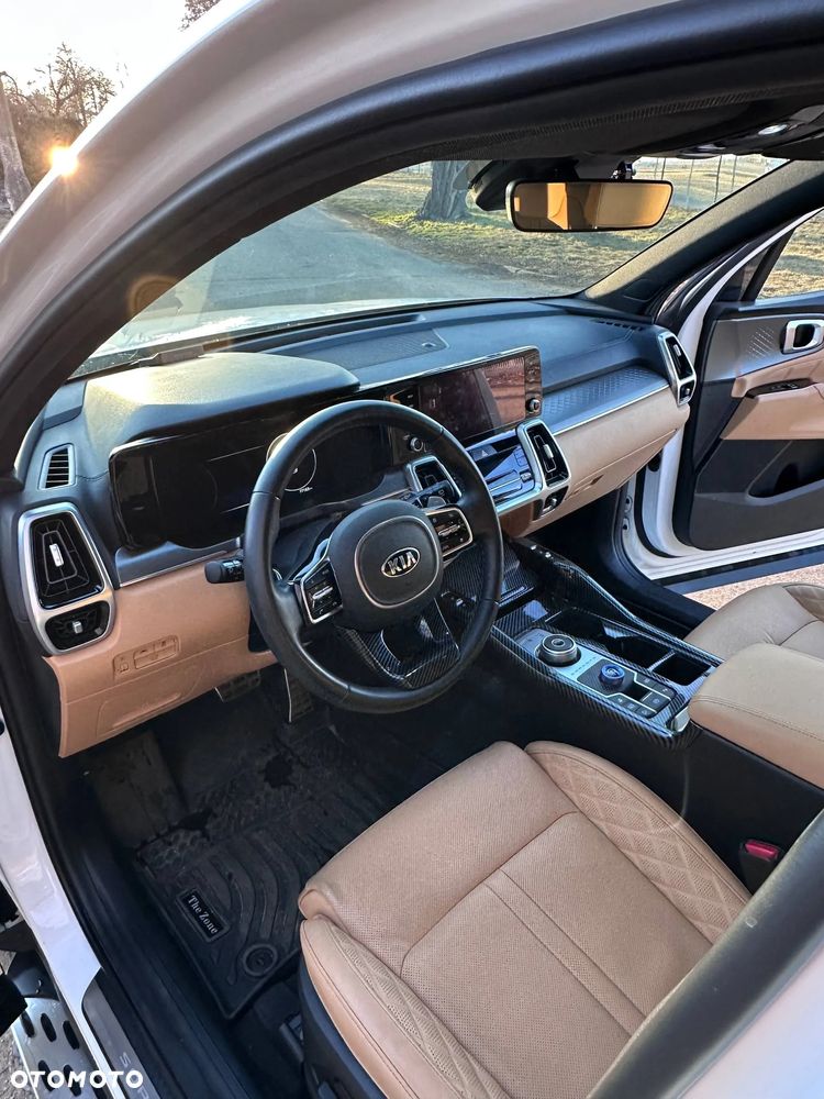 Kia Sorento - 15