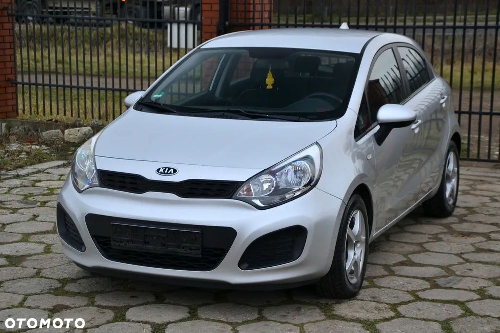 Kia Rio 1.4 Spirit - 1