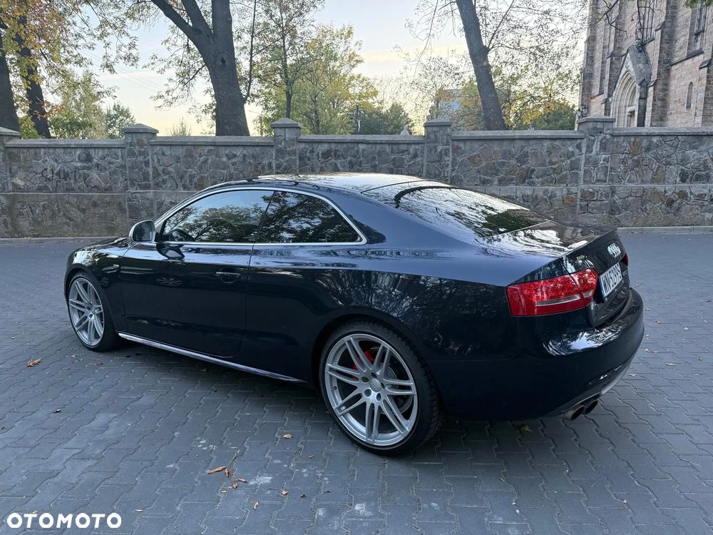Audi A5 Coupé - 11