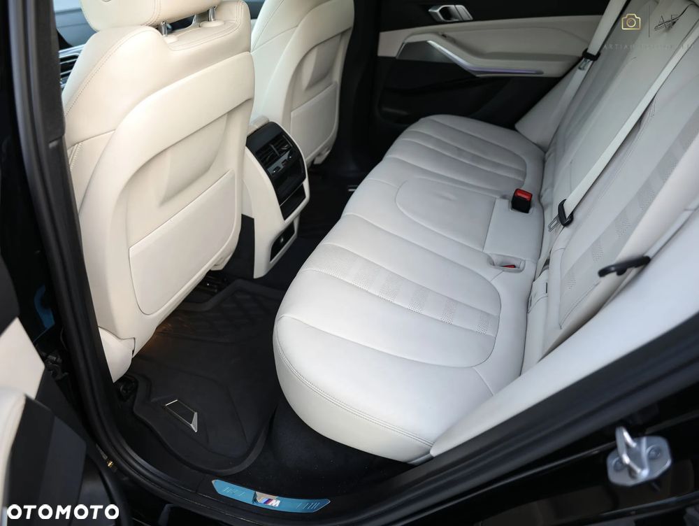 BMW X5 xDrive25d sport - 28