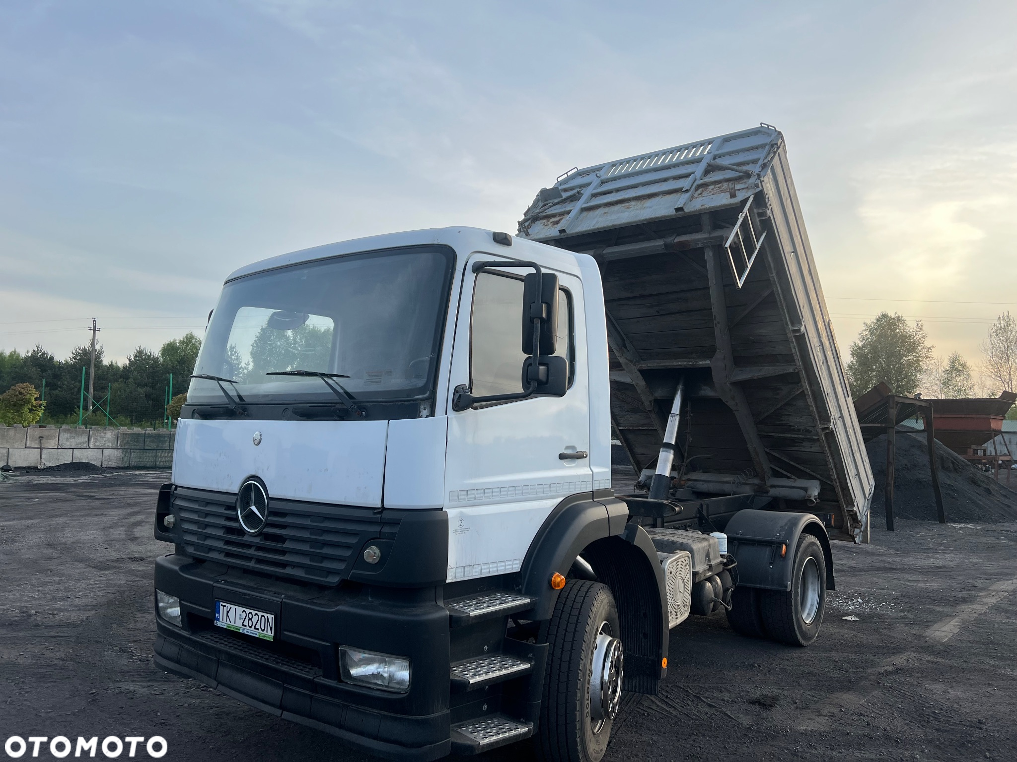 Mercedes-Benz ATEGO - 10