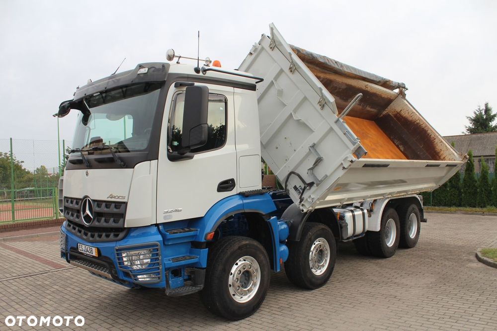 Mercedes-Benz AROCS 3246 8x4 WYWROTKA KIPPER Z NIEMIEC - 9