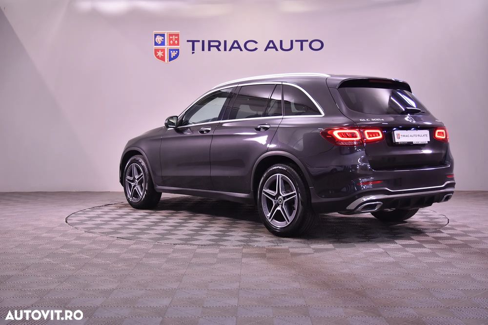 Mercedes-Benz GLC 300 d 4Matic 9G-TRONIC AMG Line - 3