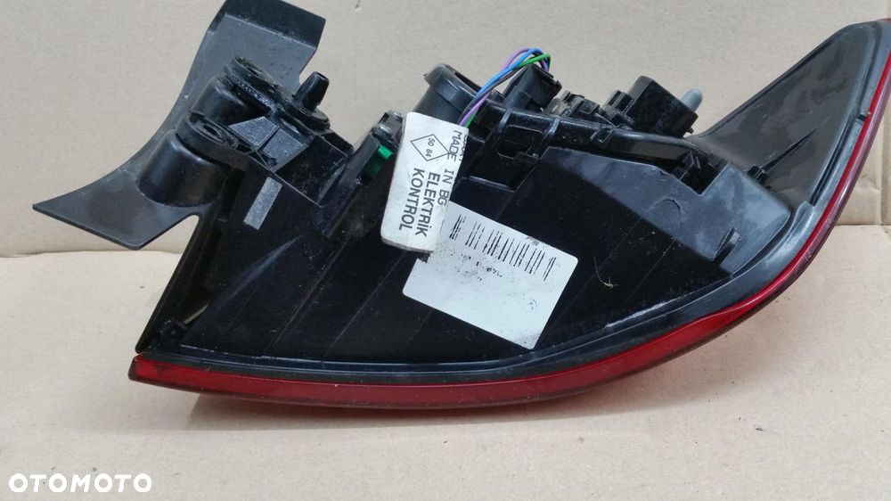 LEWA LAMPA TYŁ RENAULT CLIO IV  REMO - 8