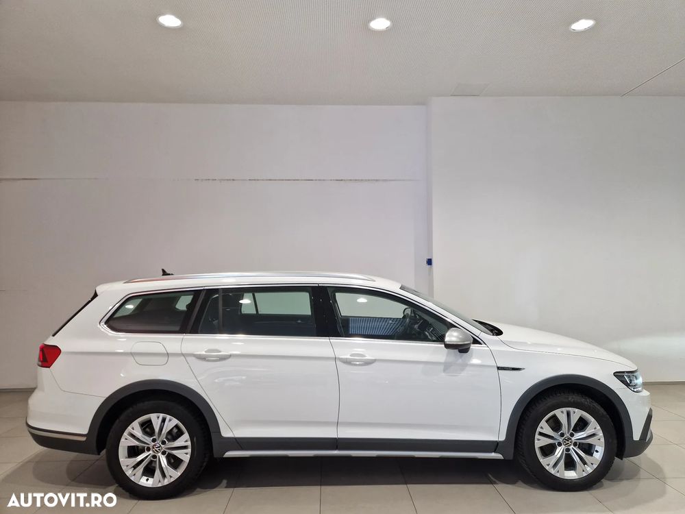 Volkswagen Passat Alltrack 2.0 TDI 4Mot DSG - 6