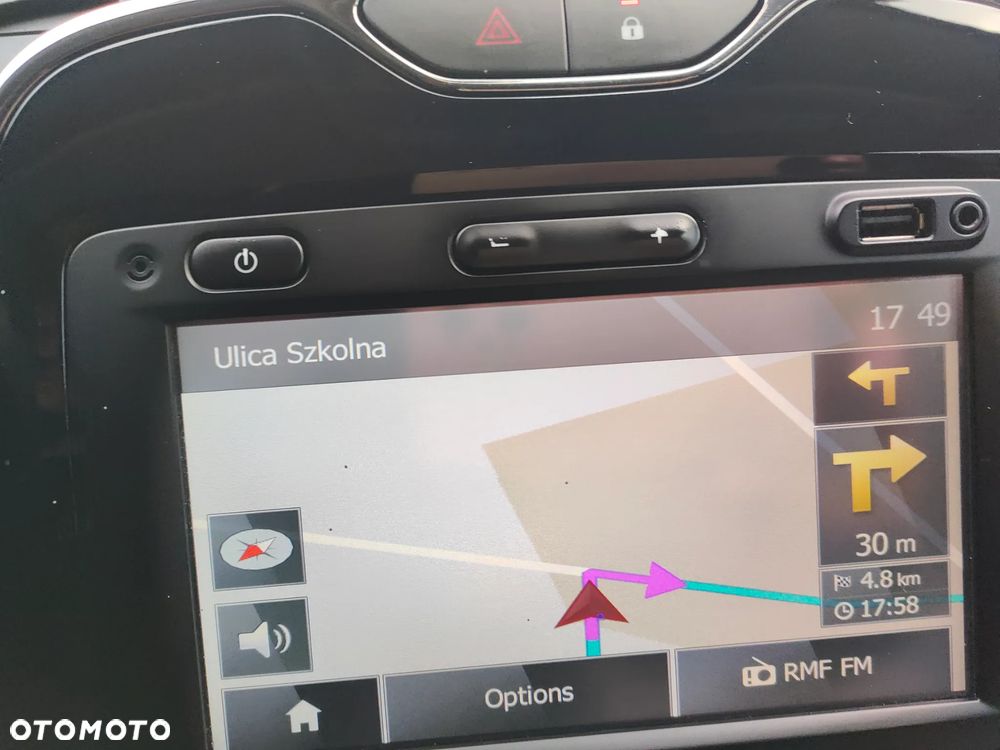 Renault Captur - 3