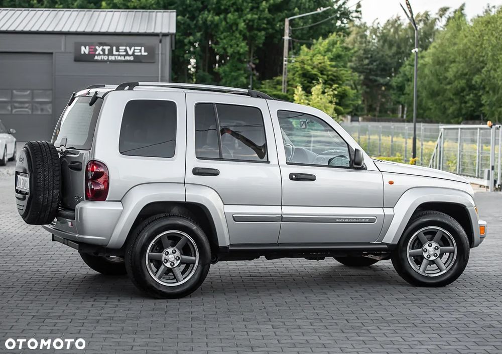 Jeep Cherokee 2.8 CRD Limited - 14