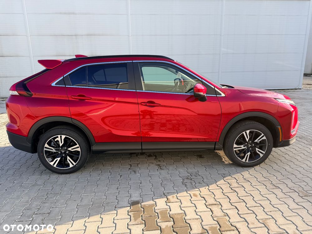 Mitsubishi Eclipse Cross - 8