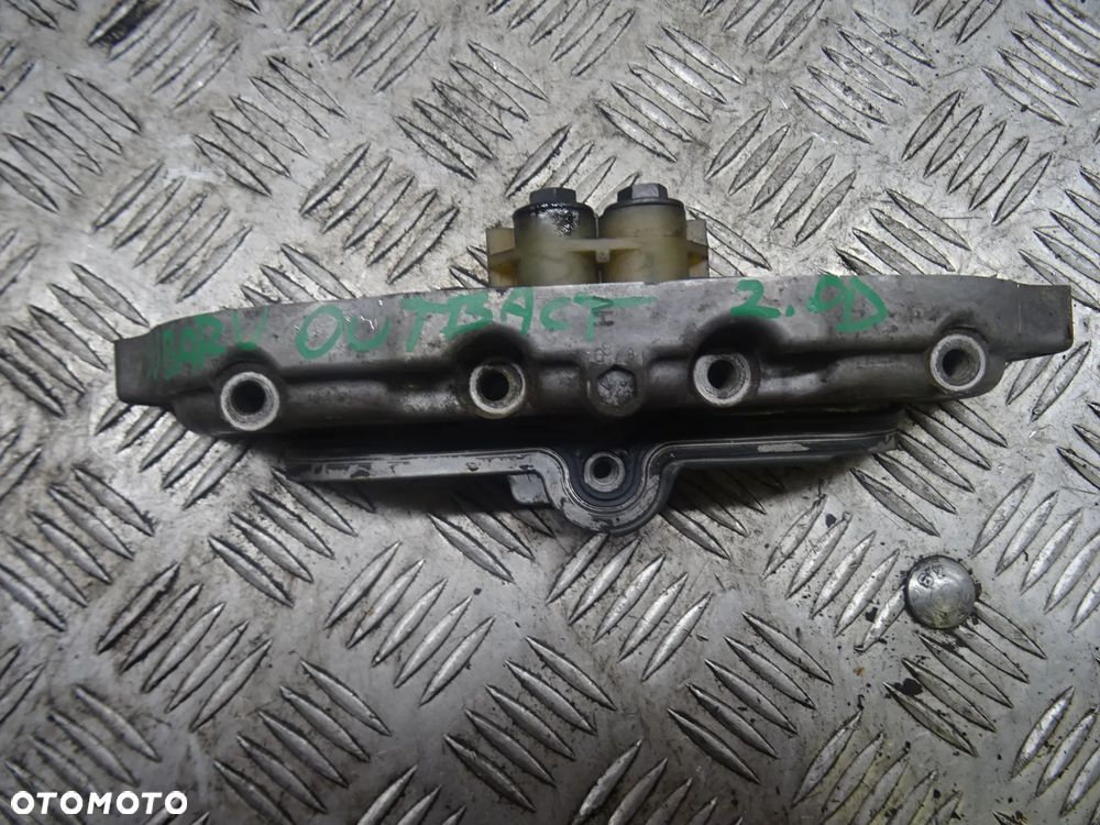 SUBARU OUTBACK IV 09-14 2.0D POKRYWA OSŁONA ROZRZĄDU PRAWA LEWA - 2