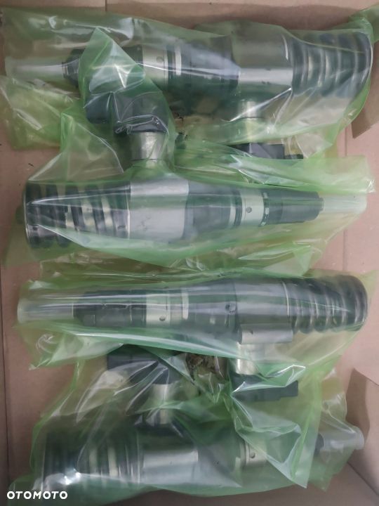 B 6 2.0TDI POMPOWTRYSKIWACZ 03G130073D 03G130073S - 3