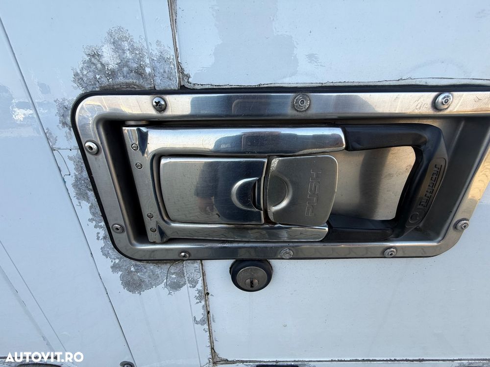 Volkswagen Crafter - 27