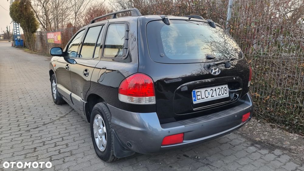 Hyundai Santa Fe 2.4 GLS 2WD - 29