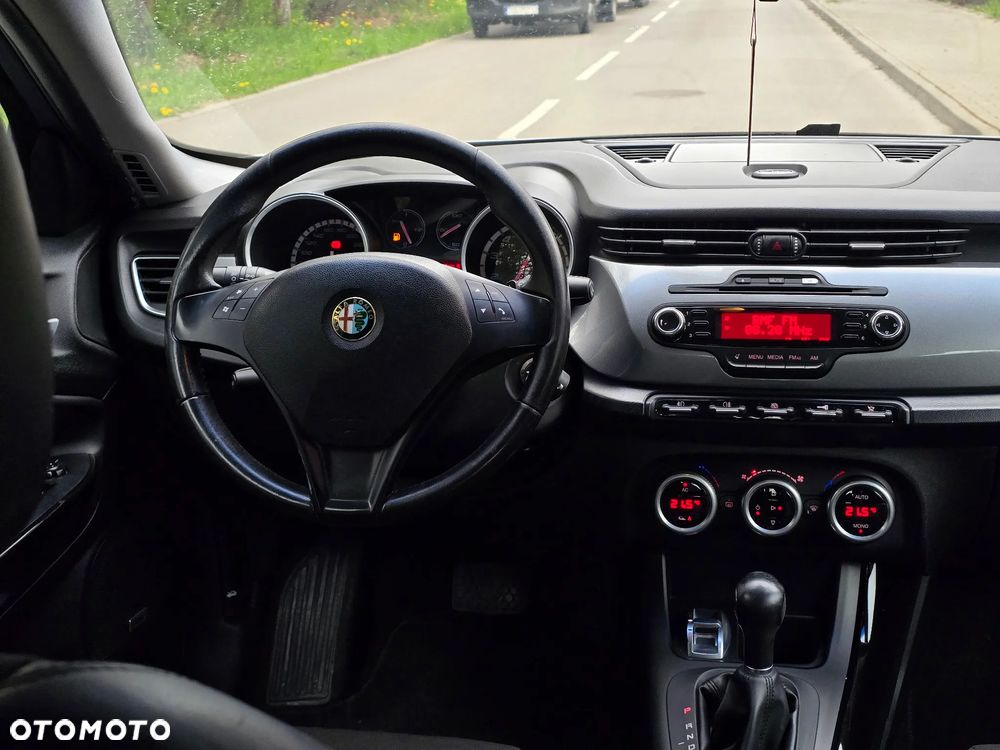 Alfa Romeo Giulietta 1.4 TB 16V Multiair TCT Turismo - 20