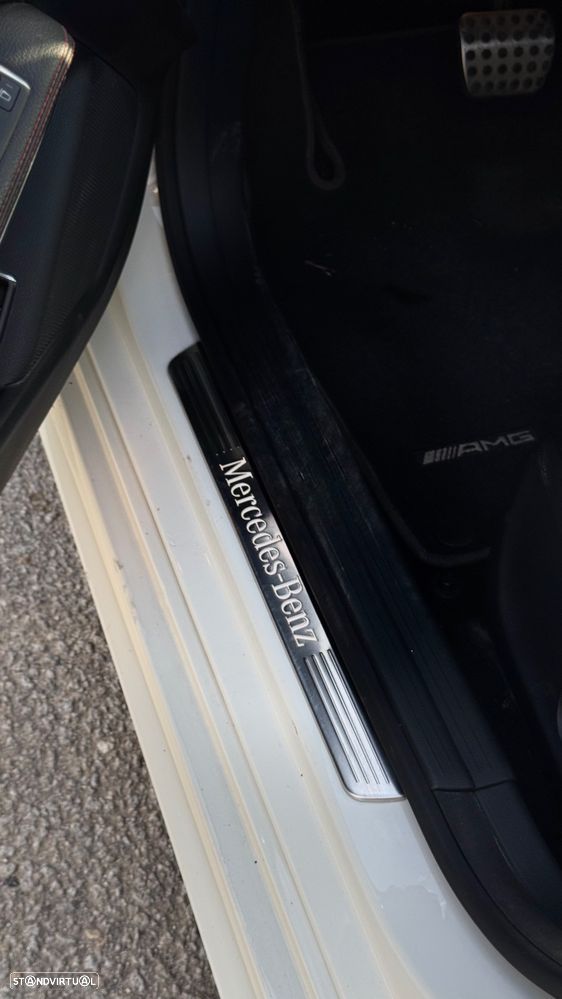 Mercedes-Benz CLA 220 d Shooting Brake AMG Line Aut. - 11