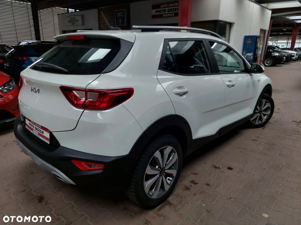 Kia Stonic 1.0 T-GDI M - 11