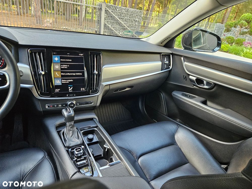 Volvo V90 T5 Momentum - 34