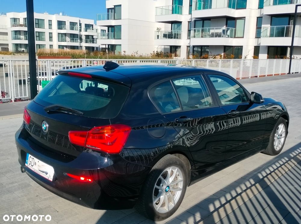 BMW Seria 1 116i - 5