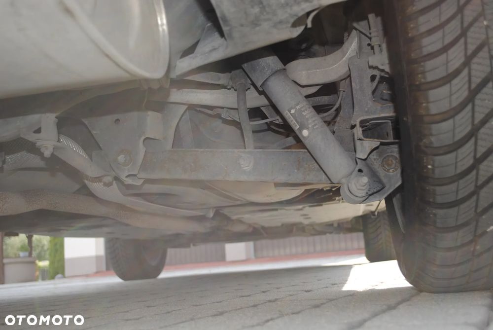 Nissan Qashqai+2 1.5 dCi DPF acenta - 12