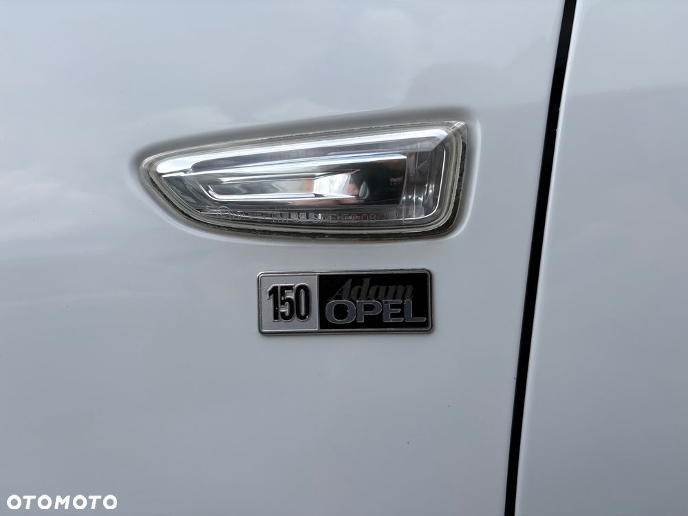 Opel Astra 1.4 150 Jahre - 12