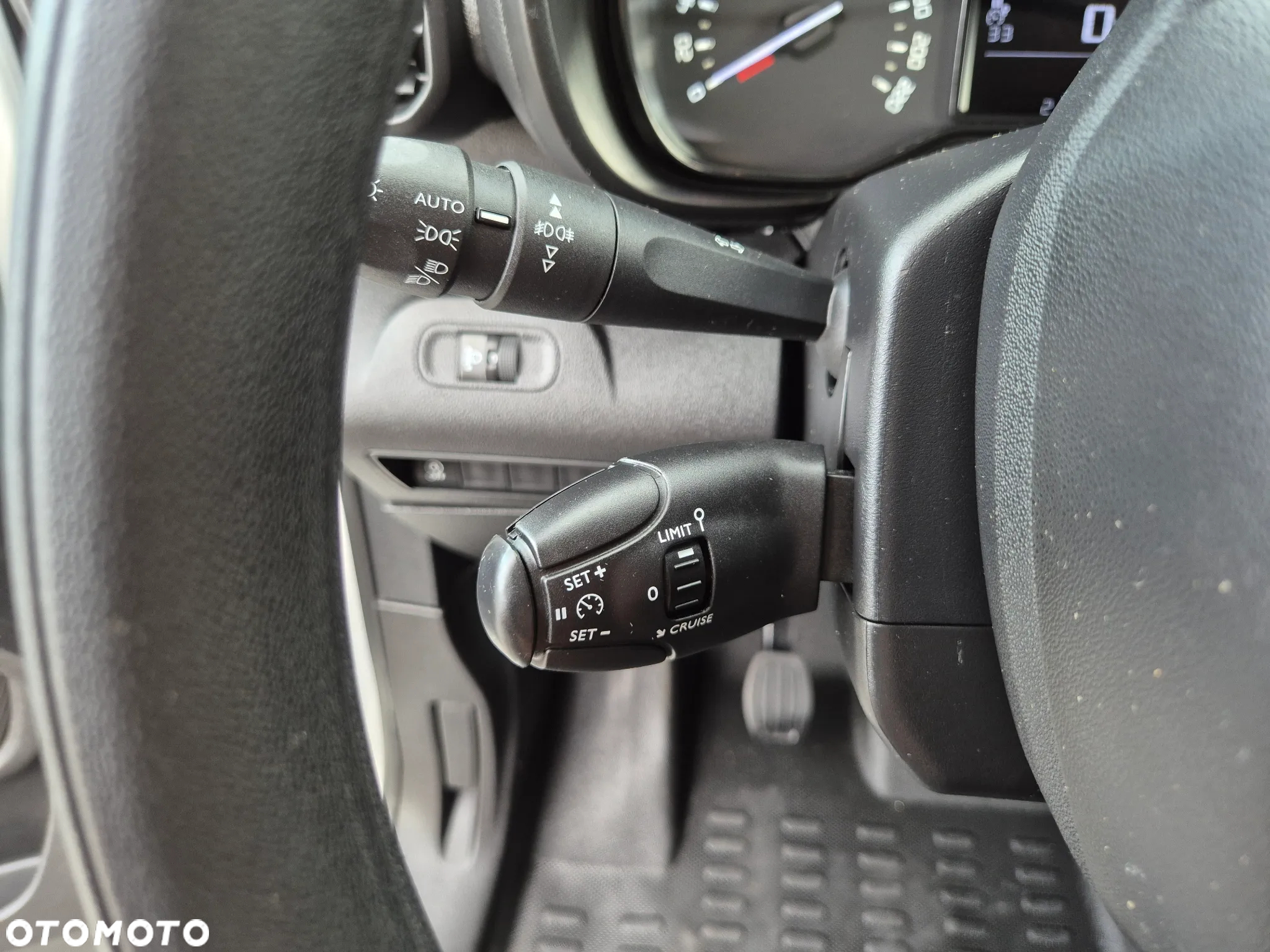 Citroën BERLINGO - 37