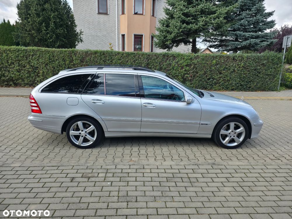Mercedes-Benz Klasa C 350 7G-TRONIC Avantgarde - 12