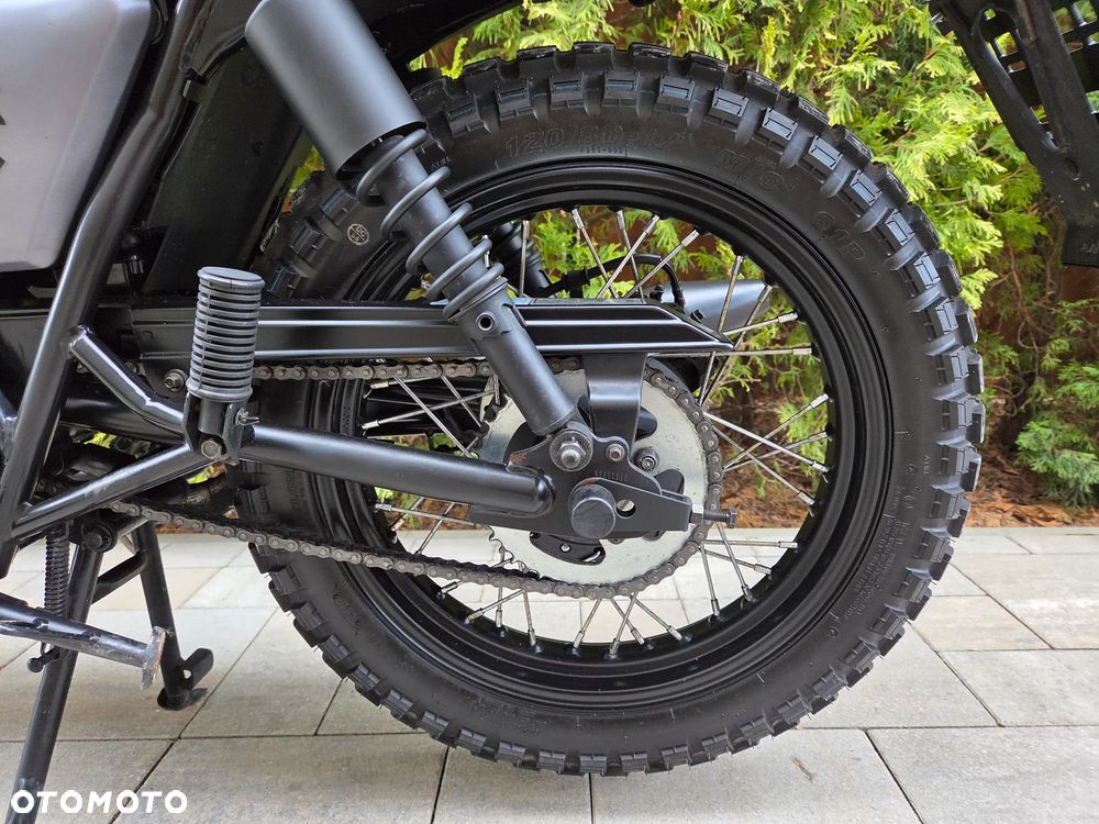 Brixton Cromwell - 20