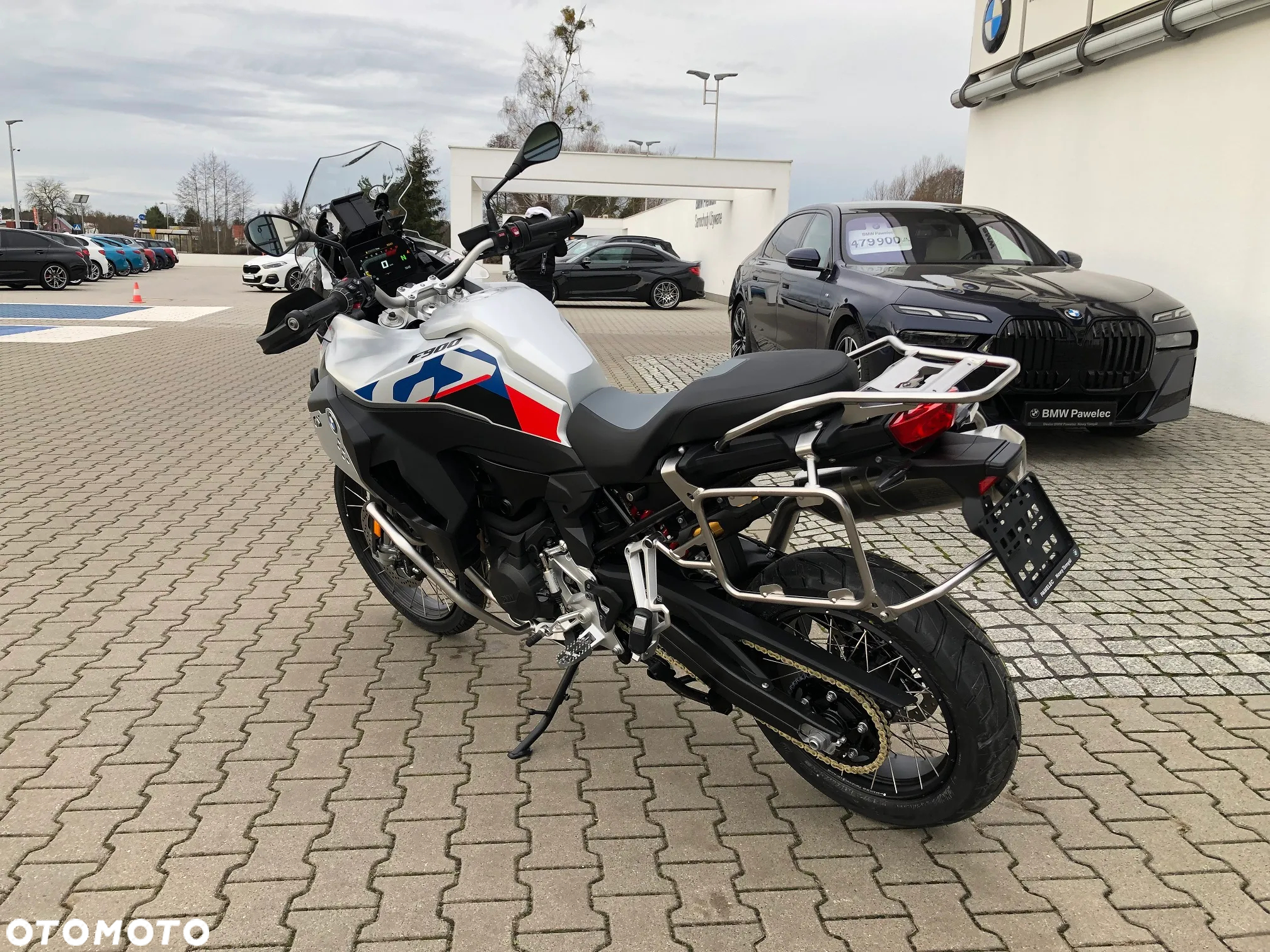 BMW F - 7