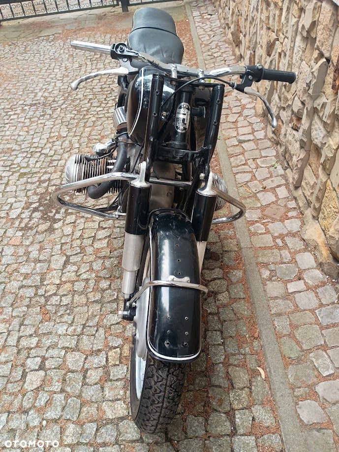 BMW R - 6