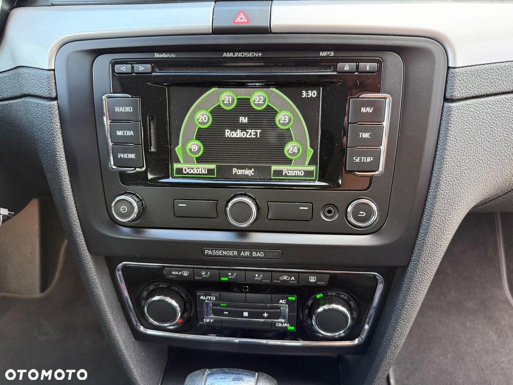 Skoda Superb 2.0 TDI DSG Elegance - 25