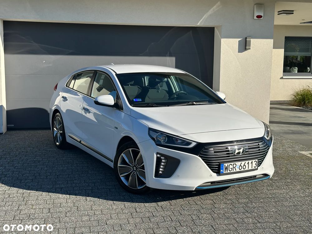 Hyundai IONIQ hybrid Premium - 5