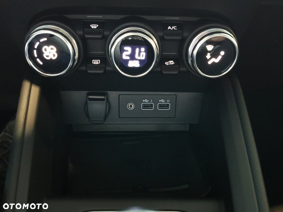 Mitsubishi Colt - 15