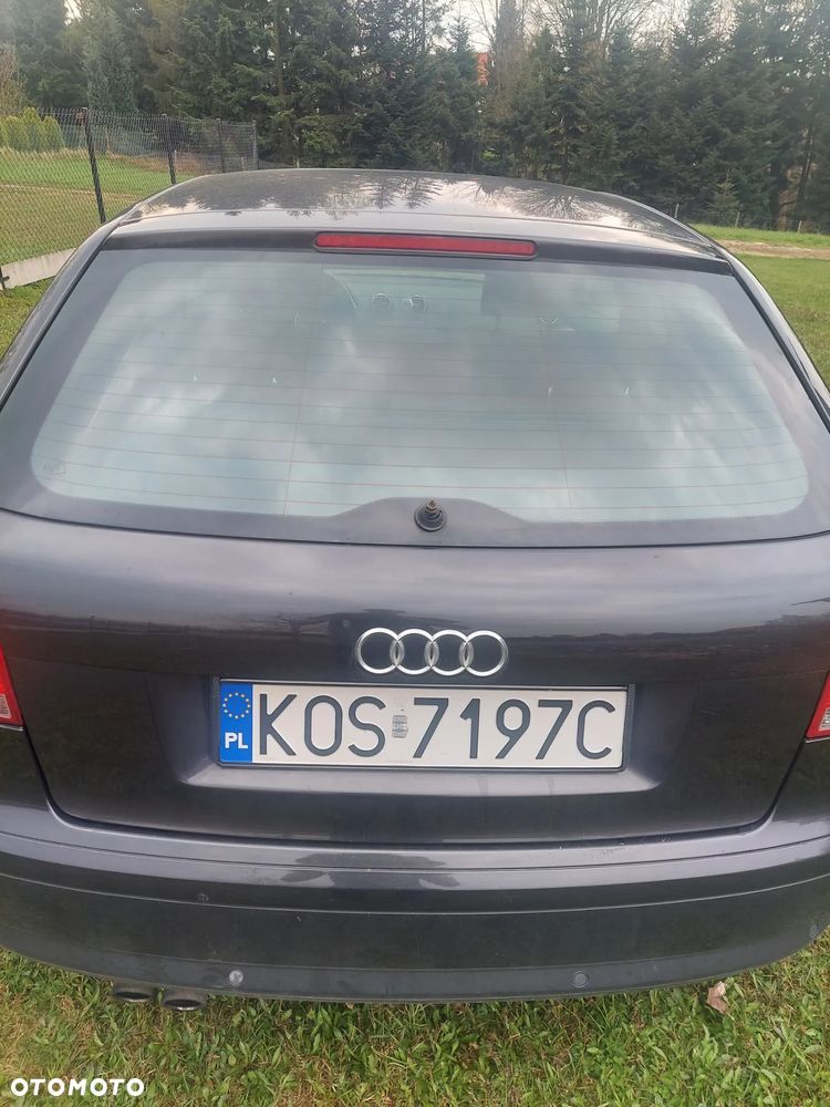 Audi A3 3-drzwiowe 2.0 FSI Ambition - 15
